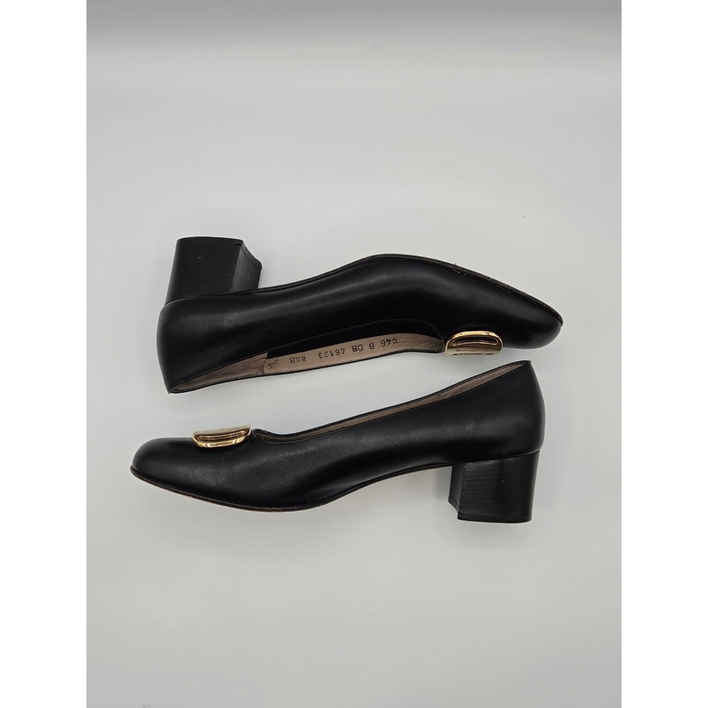 Salvatore Ferragamo Gancini Women's Pumps 8.5 B Black Leather Gold Buckle Italy - Picture 5 of 14